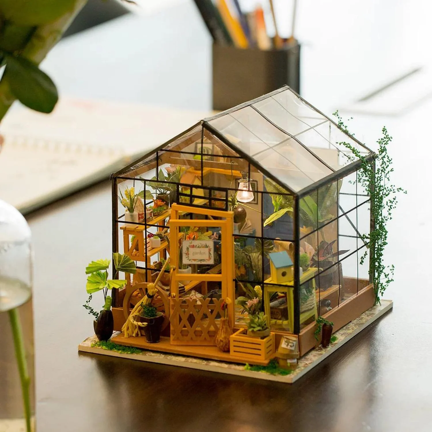 Miniature 1